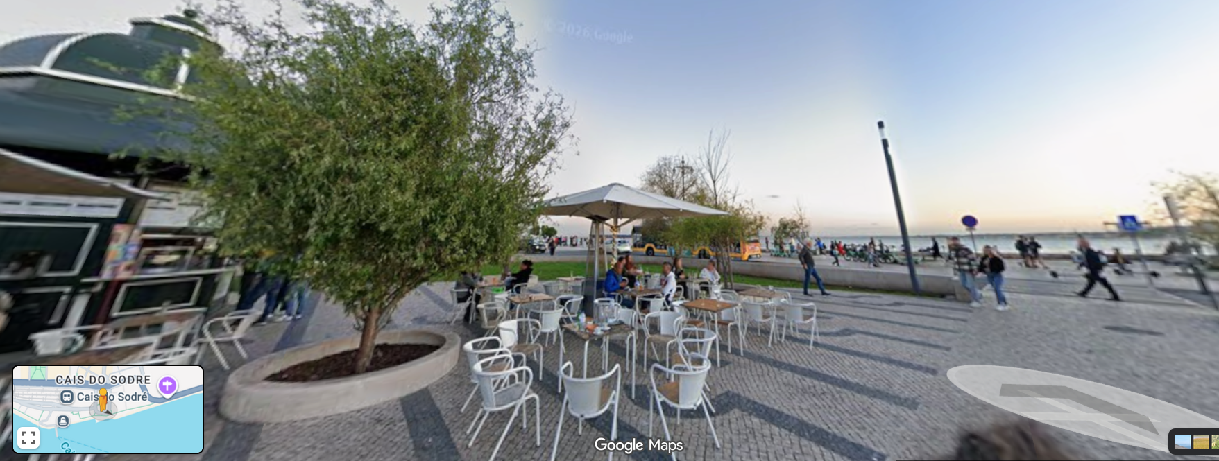 Ponto de Encontro Principal - Quiosque Cais do Sodré